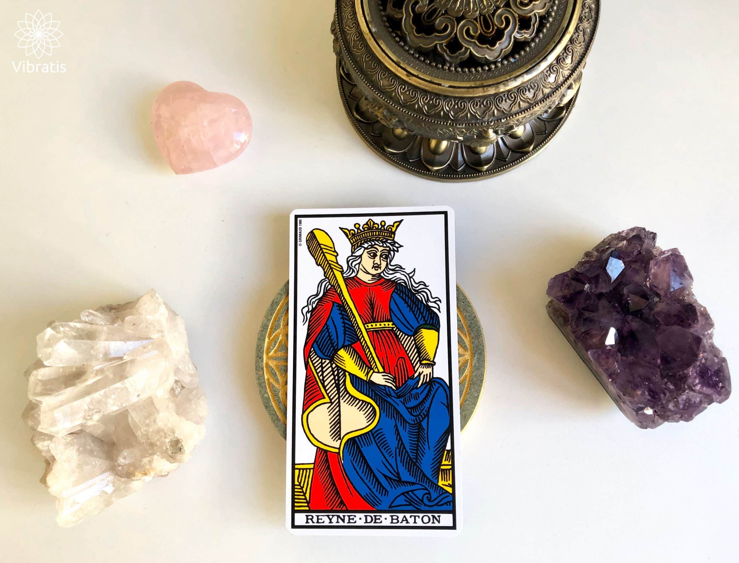 Carte de tarot Page de baguettes - Coloriages et livres en PDF