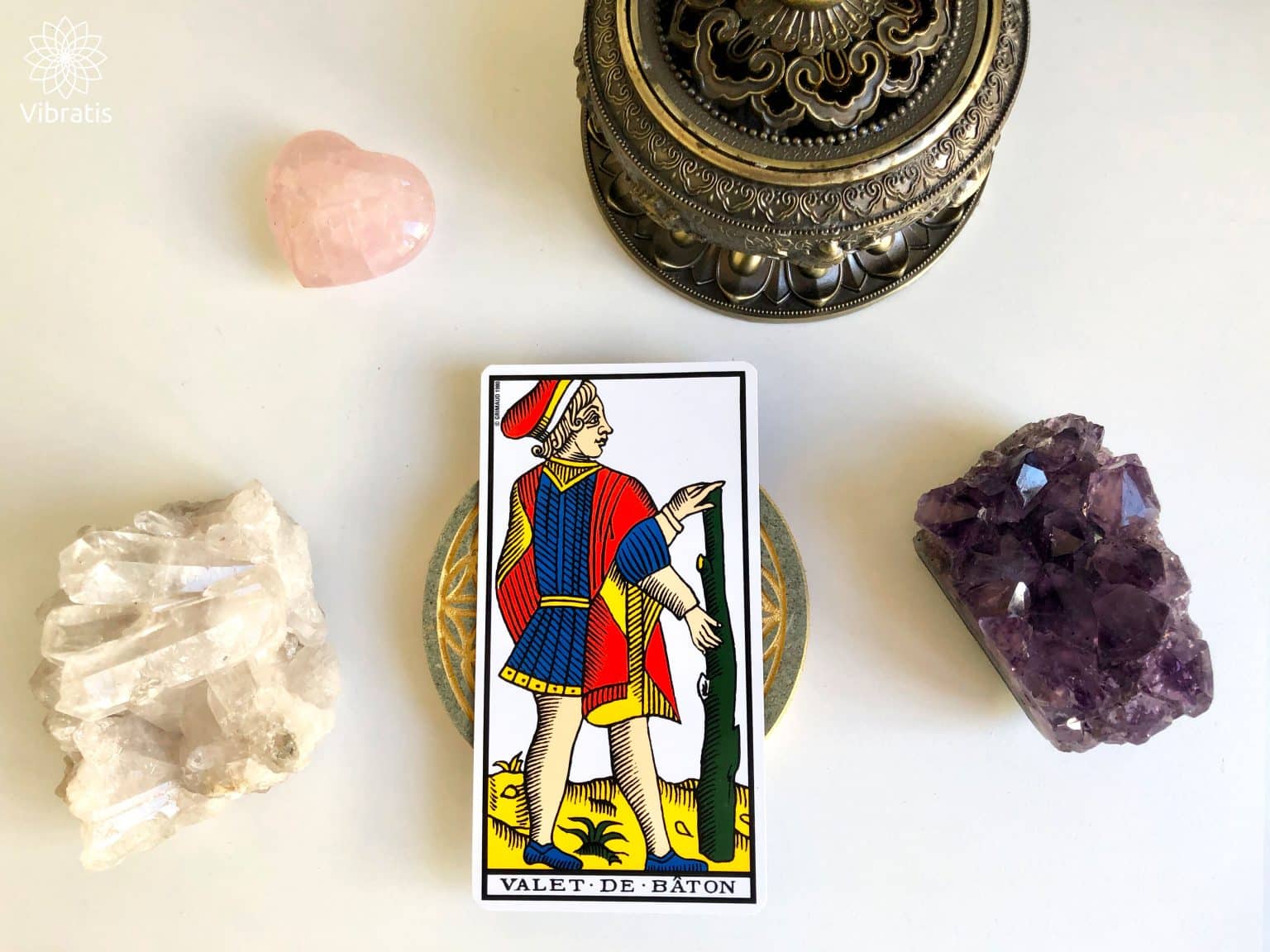 Significations du Valet de Bâton dans le Tarot de Marseille